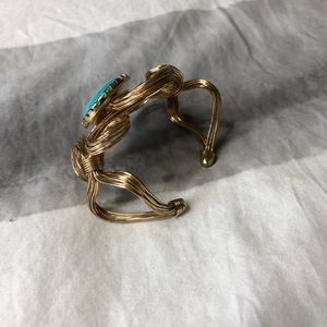 Lilly Pulitzer Jewelry - Lilly Pulitzer turquoise and gold cuff Lilly Pulitzer Jewelry - Lilly Pulitzer turquoise and gold cuff